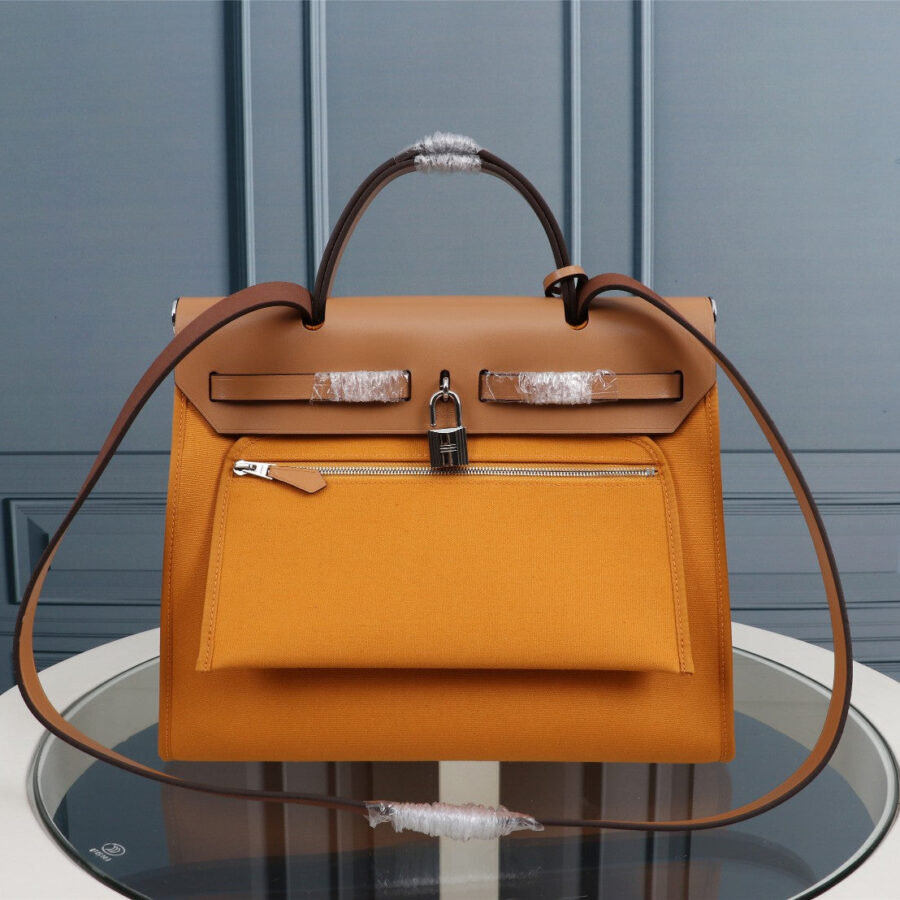Hermes Herbag – front view