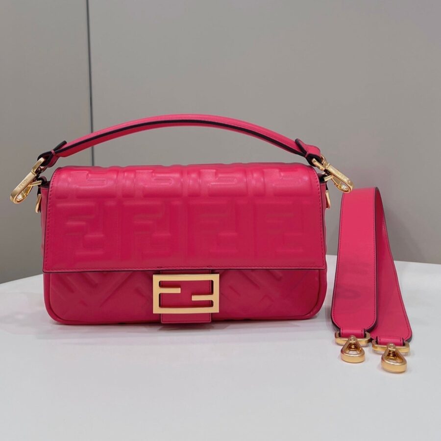 Fendi Baguette pink bag – front view