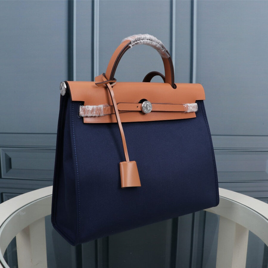 Hermes Herbag navy – front view