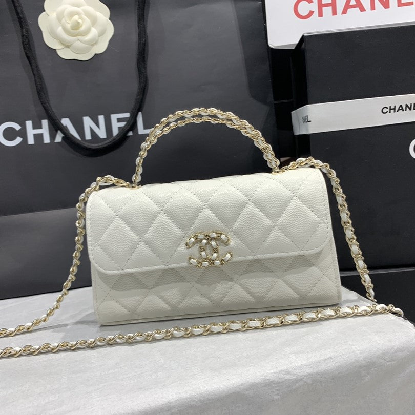 Designer Flap Bag gold – front view