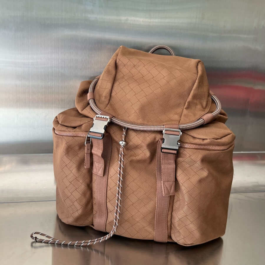 Designer Backpack brown bag – front view