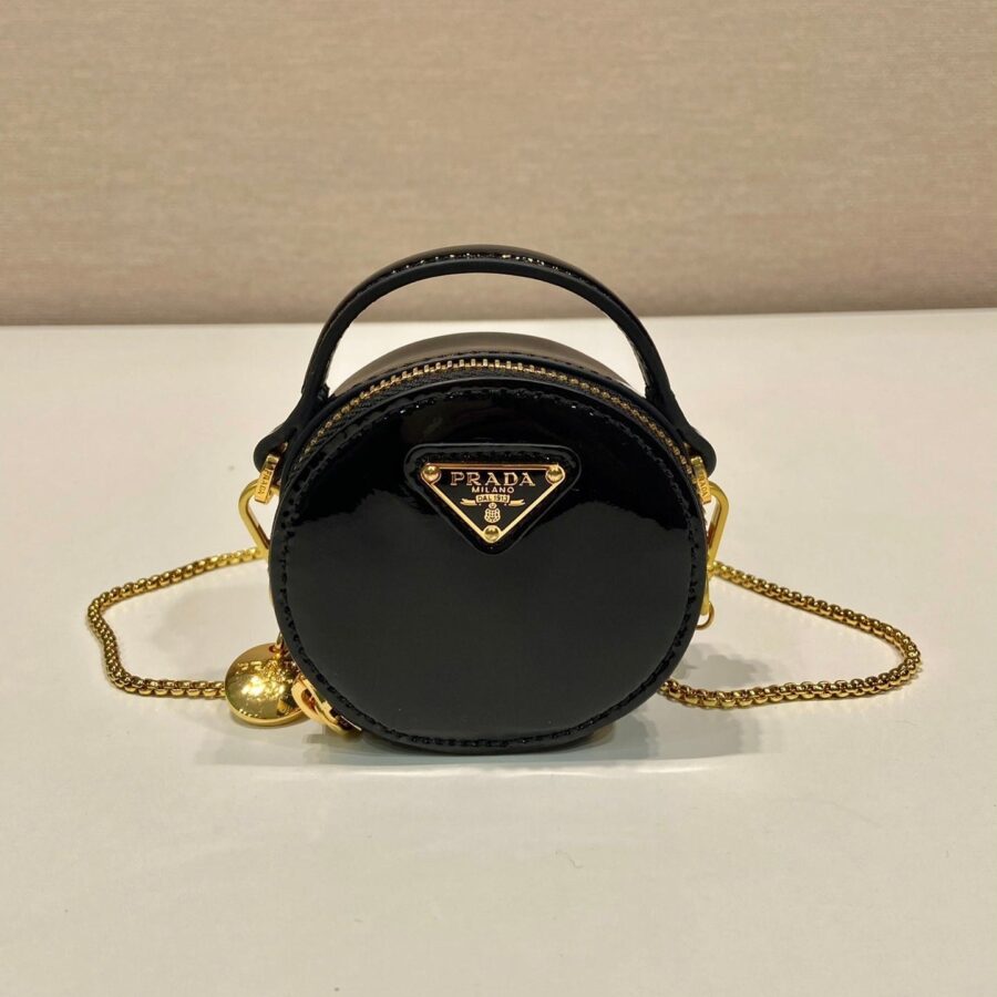 Designer handbag gold – front view