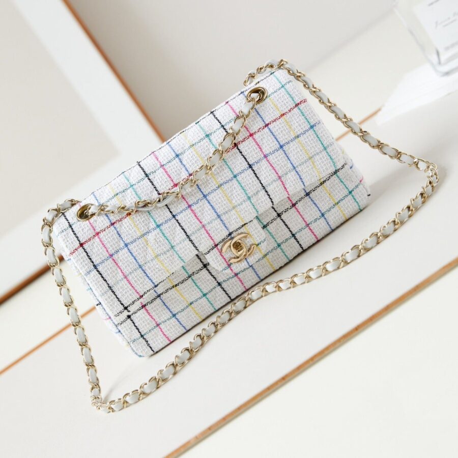 Designer handbag gold – front view