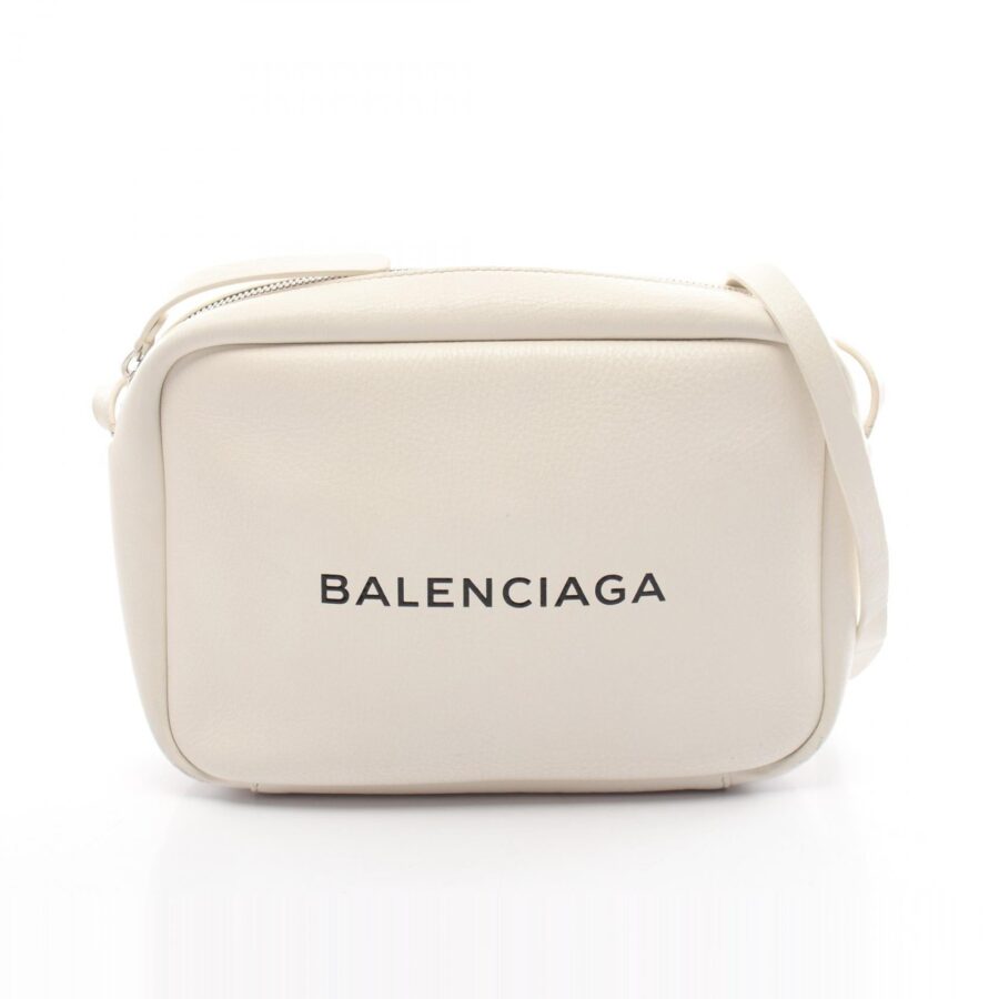 Balenciaga Everyday bag – front view