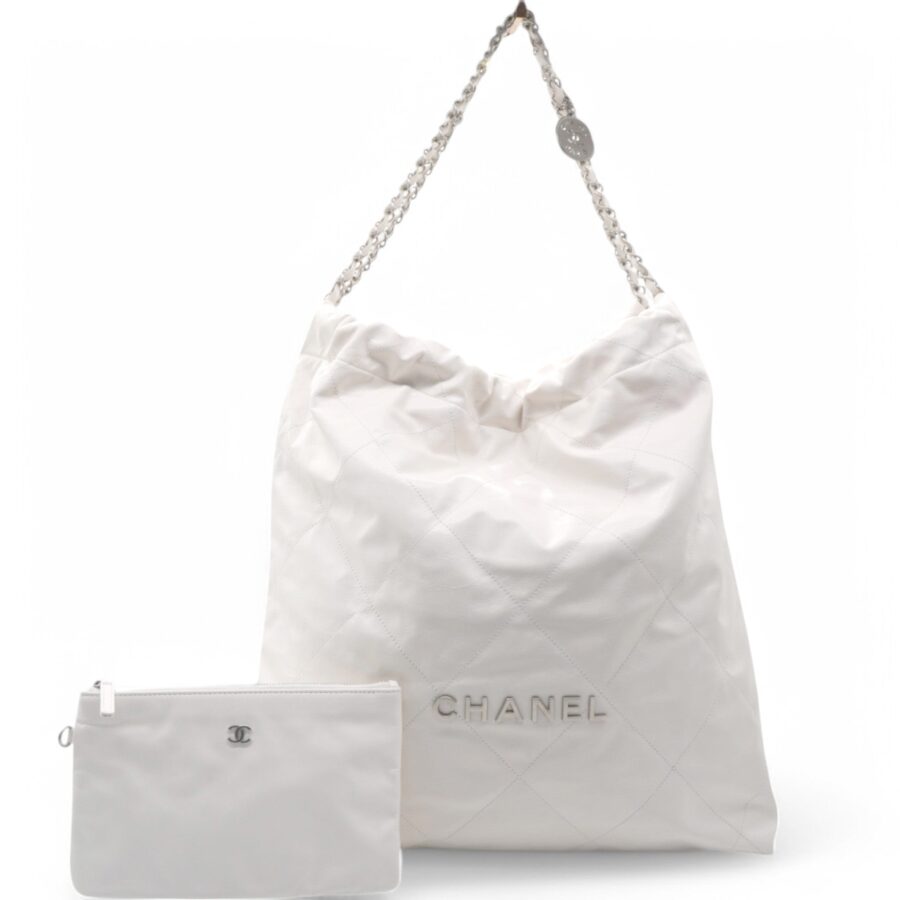 Chanel handbag white – front view