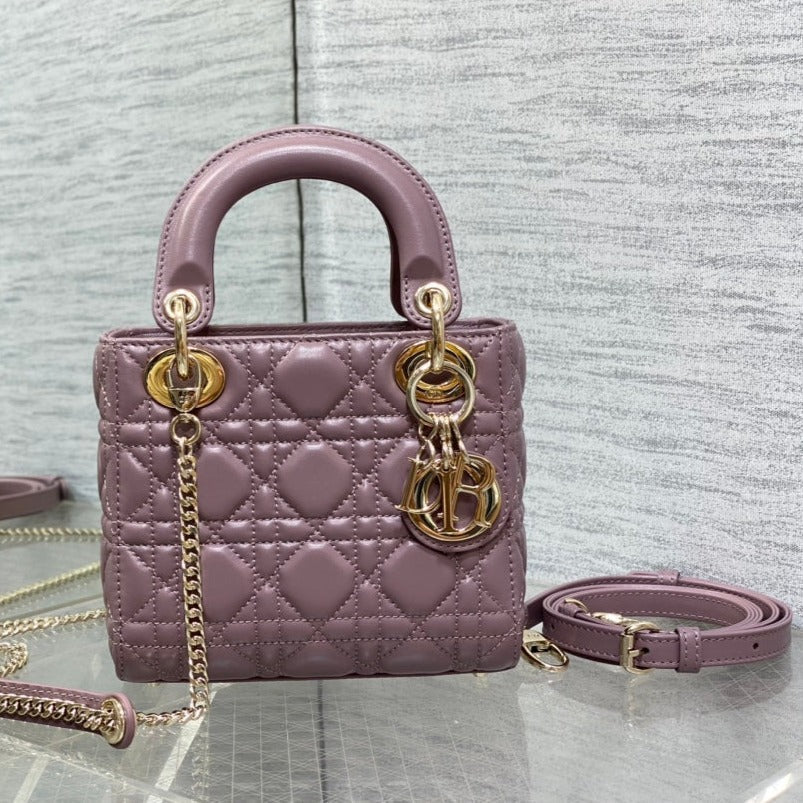 Designer handbag blue – front view